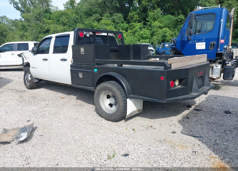 2008 CHEVROLET SILVERADO 3500HD WORK TRUCK VIN: 1GBJK33698F201814