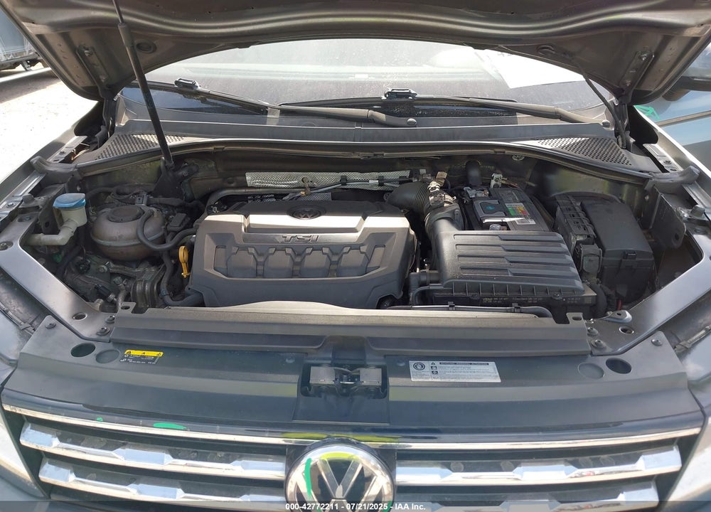 2020 VOLKSWAGEN TIGUAN VIN: 3VV1B7AX2LM005870