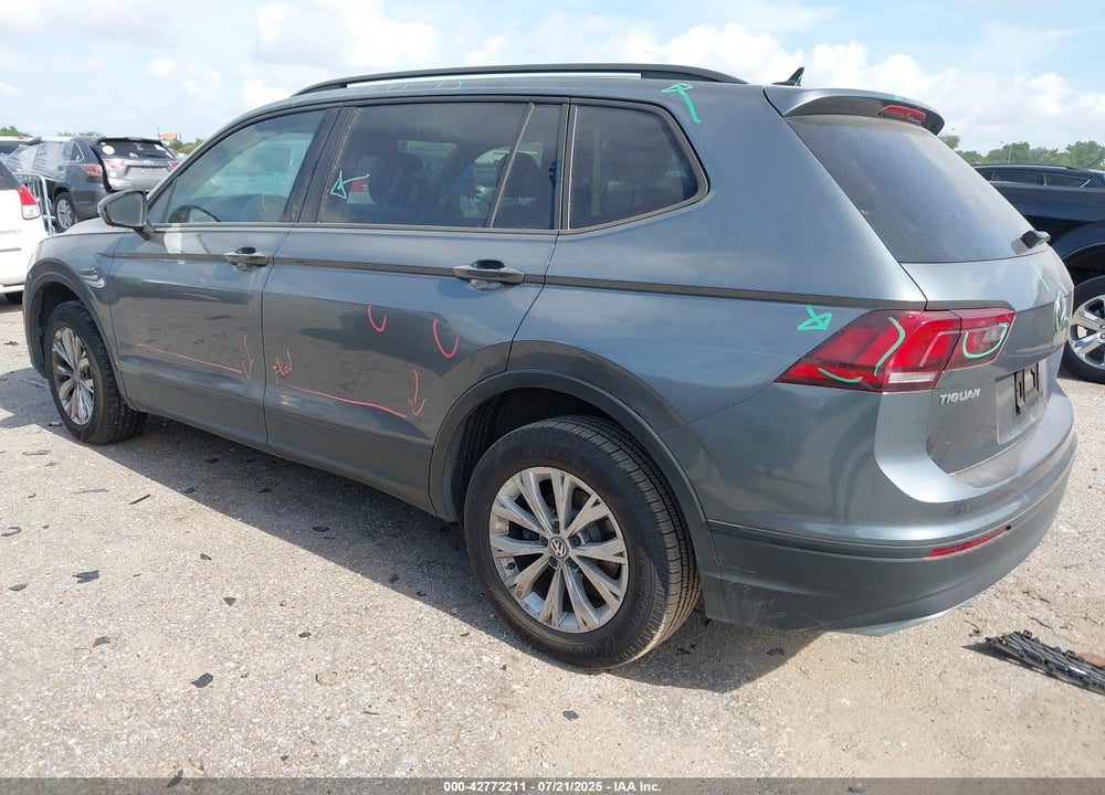 2020 VOLKSWAGEN TIGUAN VIN: 3VV1B7AX2LM005870