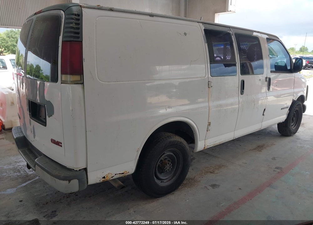 2000 GMC SAVANA STANDARD VIN: 1GTHG35R6Y1183658