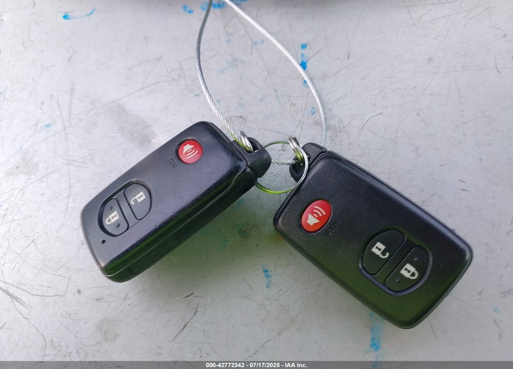 2014 TOYOTA PRIUS VIN: JTDKN3DU2E0384752
