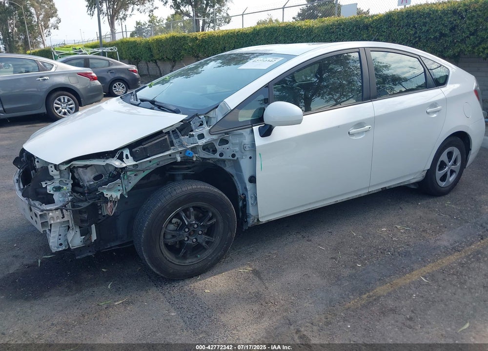 2014 TOYOTA PRIUS VIN: JTDKN3DU2E0384752