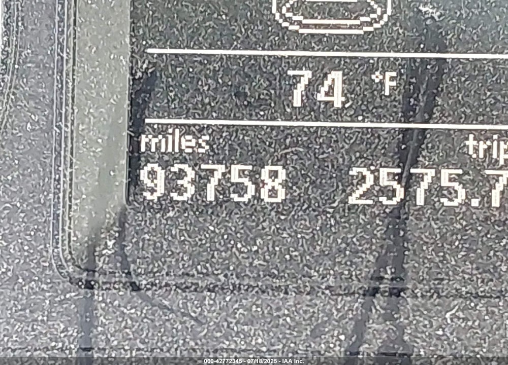 2012 VOLKSWAGEN TIGUAN VIN: WVGAV7AX1CW004596
