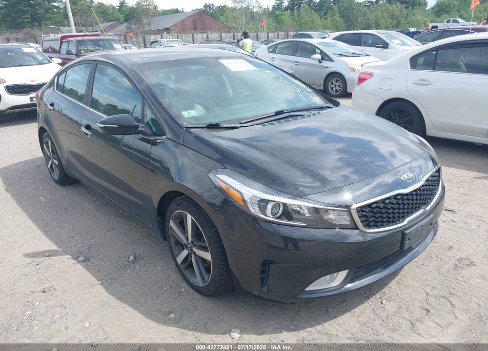 2017 KIA FORTE VIN: 3KPFL4A87HE136402