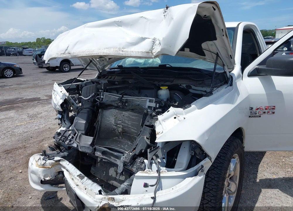 2021 RAM 1500 CLASSIC VIN: 3C6JR6AG9MG513085
