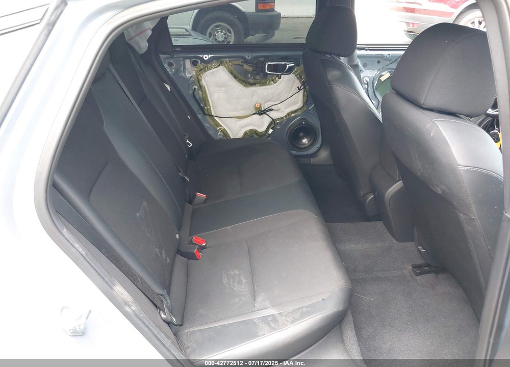 2022 HONDA CIVIC VIN: 19XFL2H88NE017165