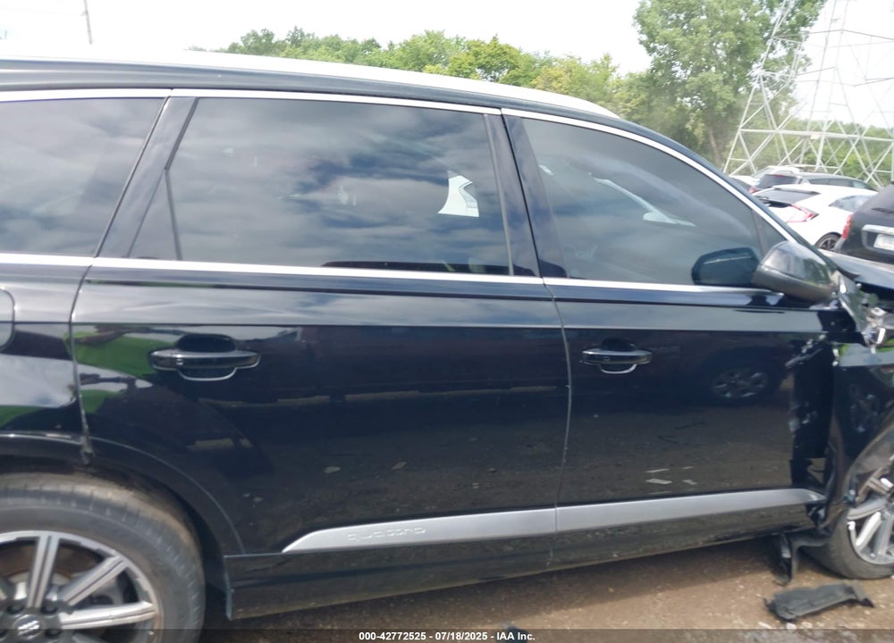 2017 AUDI Q7 VIN: WA1LHAF75HD045305