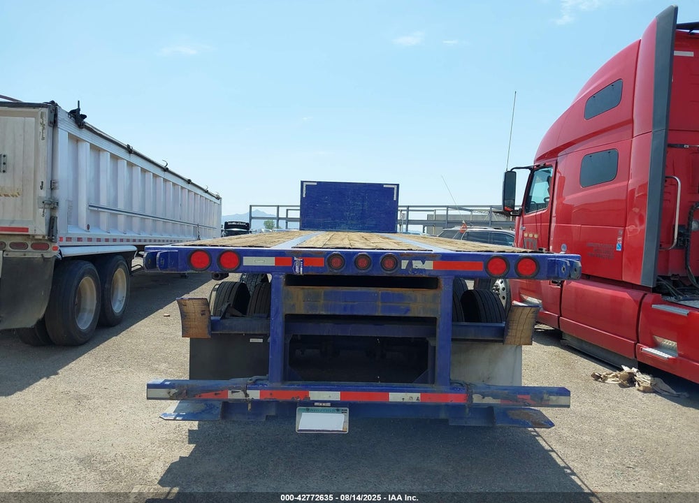 2014 CLARK TRAILER SERVICE INC --- VIN: 1CD2L322XEA010584