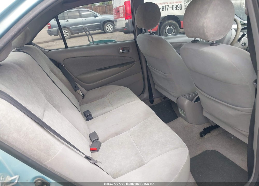 2001 TOYOTA PRIUS VIN: JT2BK12U810032410