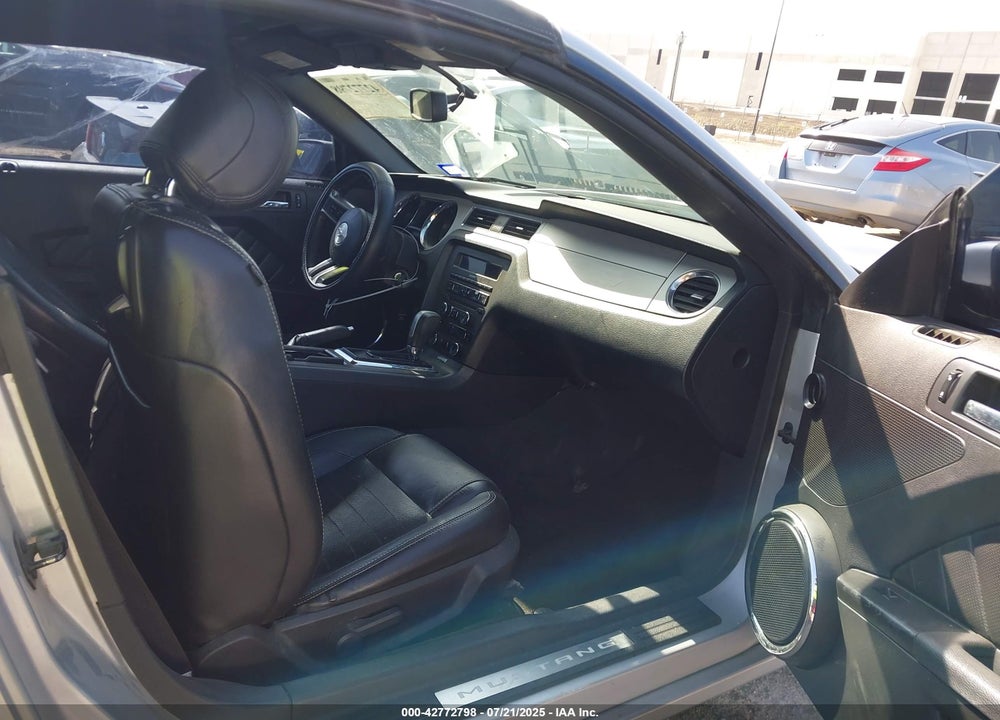 2013 FORD MUSTANG VIN: 1ZVBP8EM0D5229475
