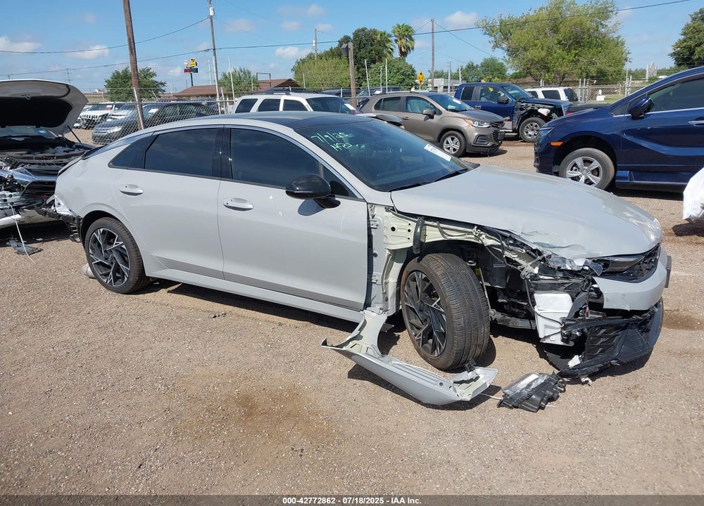 2025 KIA K5 VIN: KNAG64J70S5309485