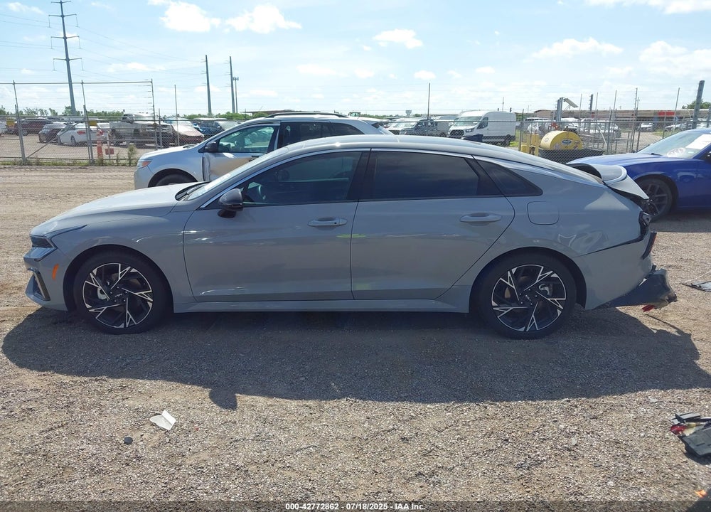 2025 KIA K5 VIN: KNAG64J70S5309485