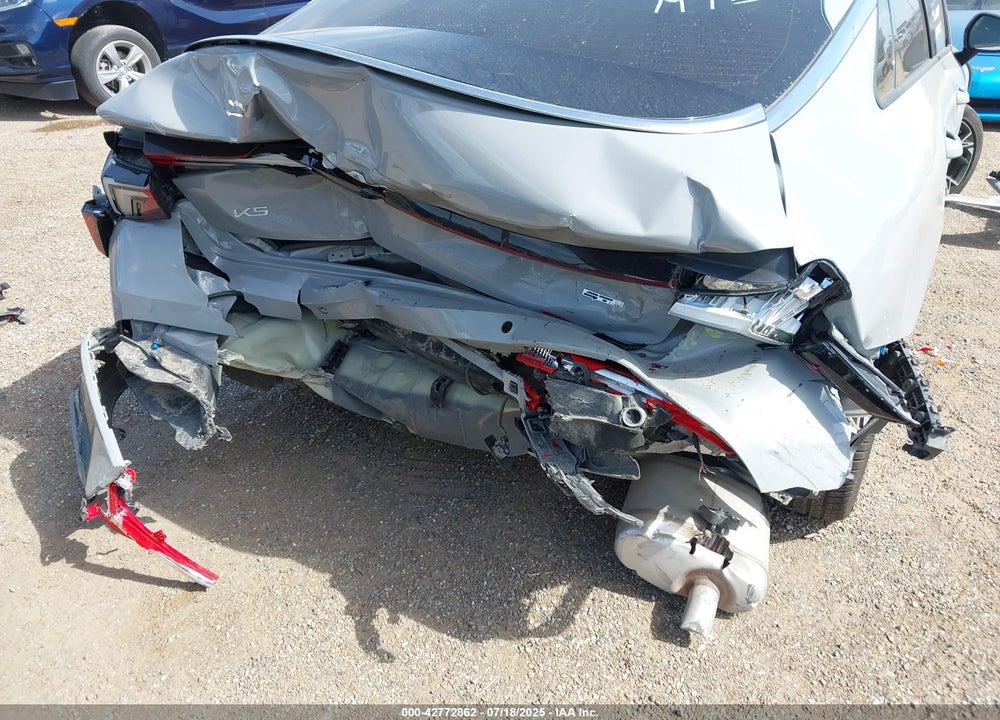 2025 KIA K5 VIN: KNAG64J70S5309485