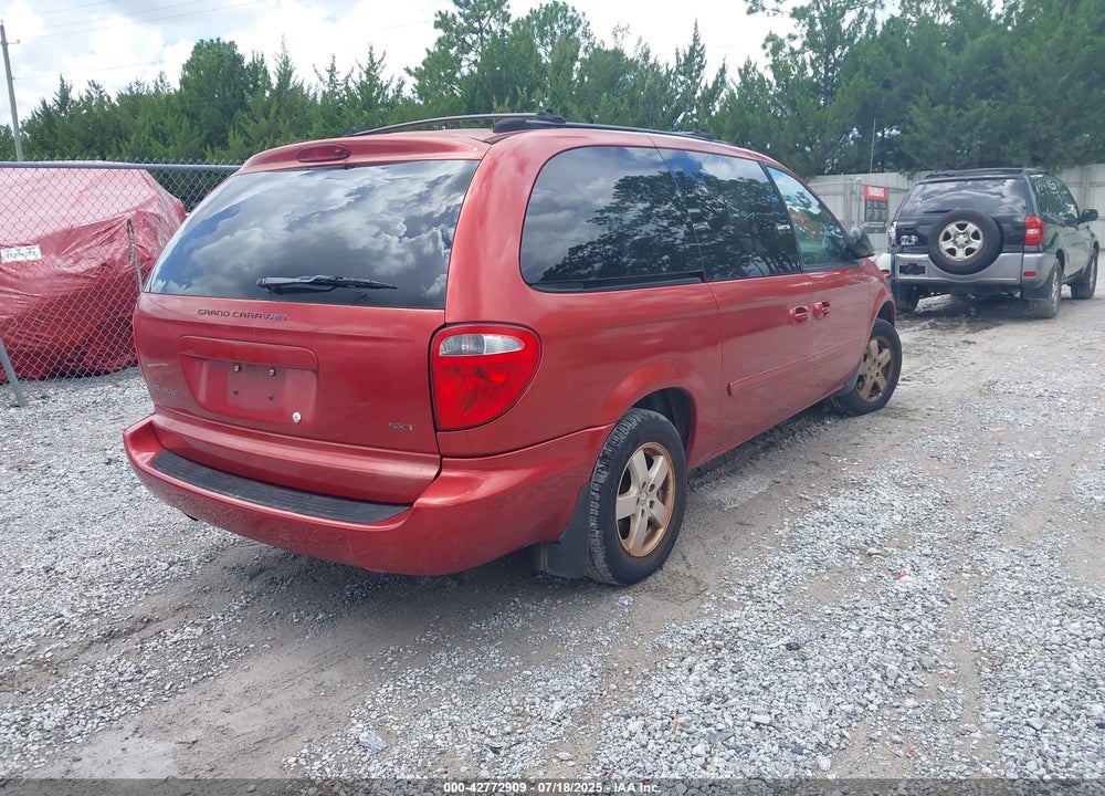 2005 DODGE GRAND CARAVAN SXT VIN: 2D4GP44L45R481294