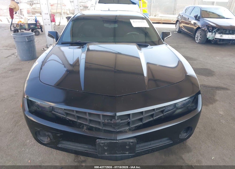 2011 CHEVROLET CAMARO VIN: 2G1FA1ED0B9158137