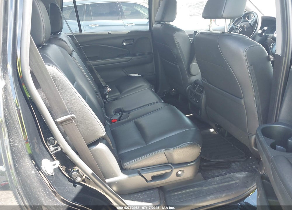 2022 HONDA PILOT 2WD SPECIAL EDITION VIN: 5FNYF5H21NB011652
