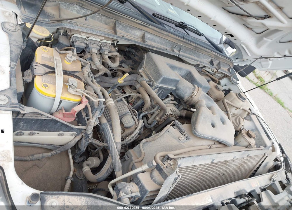 2011 FORD F-350 CHASSIS XL VIN: 1FDRF3F66BEA31516