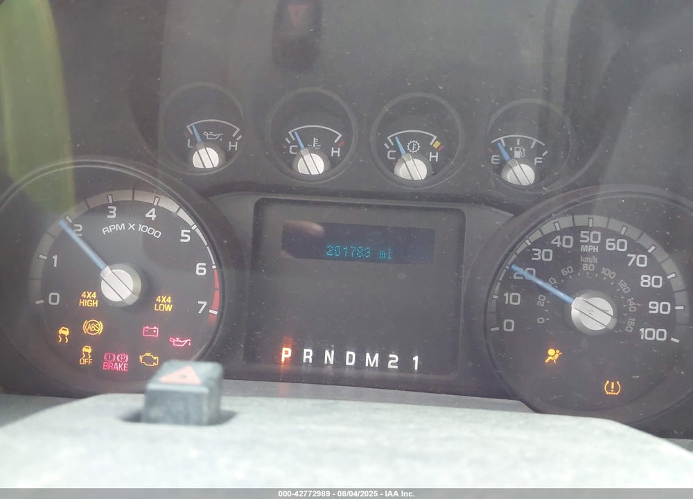2011 FORD F-350 CHASSIS XL VIN: 1FDRF3F66BEA31516