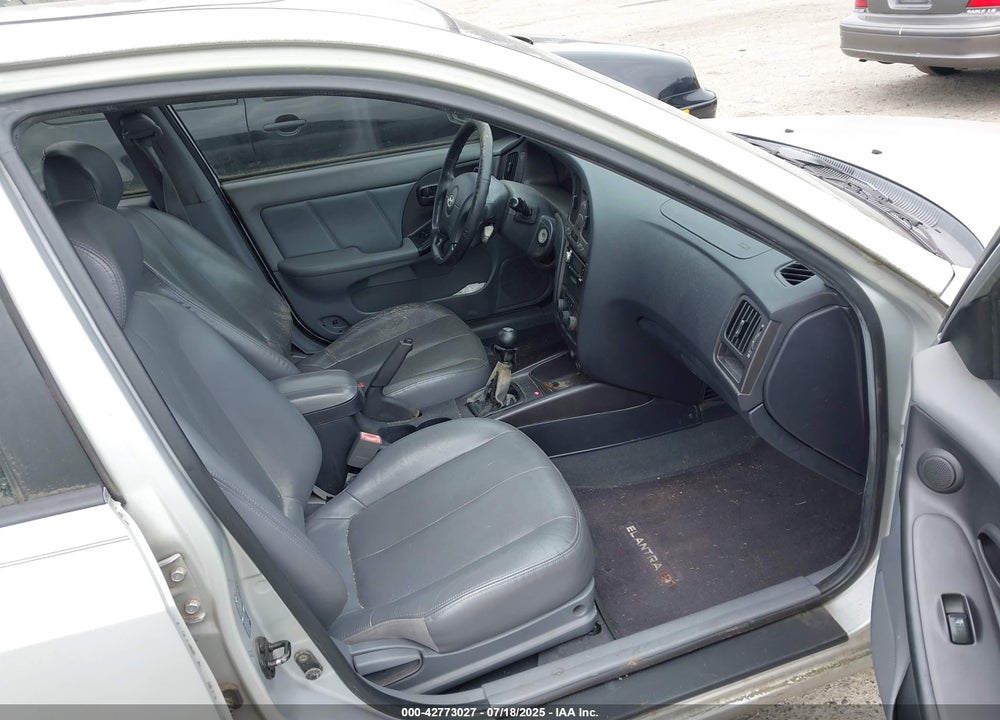 2004 HYUNDAI ELANTRA GT VIN: KMHDN56D34U104065