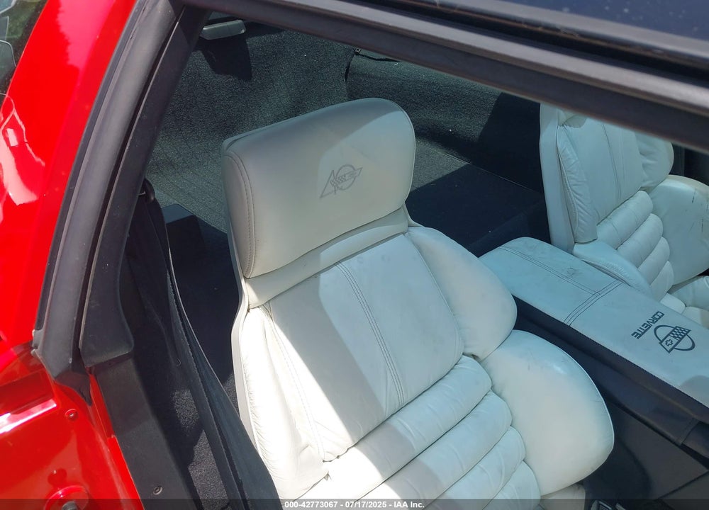 1993 CHEVROLET CORVETTE VIN: 1G1YY23P7P5120996