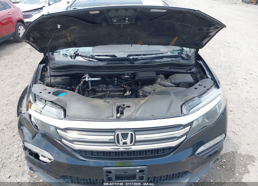 2017 HONDA PILOT EX-L VIN: 5FNYF6H58HB095425