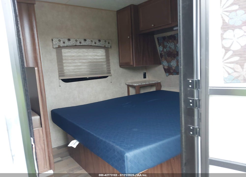 2017 COACHMEN CLIPPER VIN: 5ZT2CWFC8JJ115850