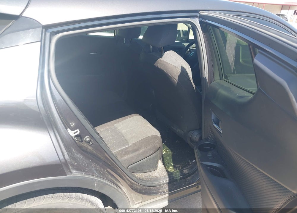 2020 TOYOTA C-HR VIN: JTNKHMBX4L1070694