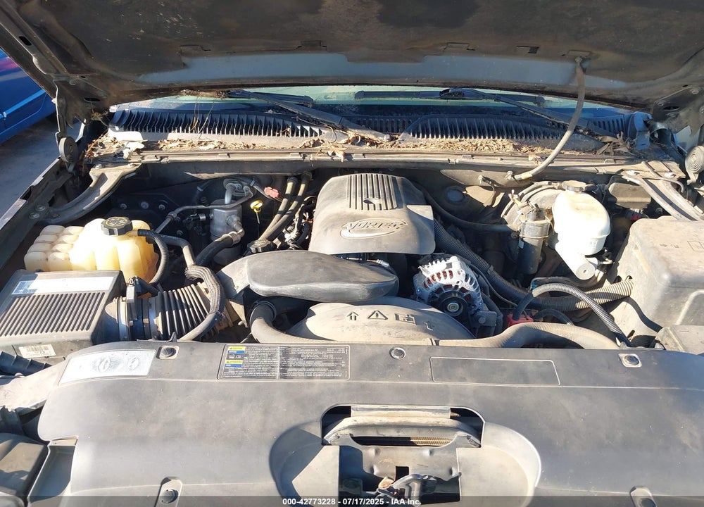 2004 CHEVROLET SILVERADO 1500 LS VIN: 2GCEC19V941416818