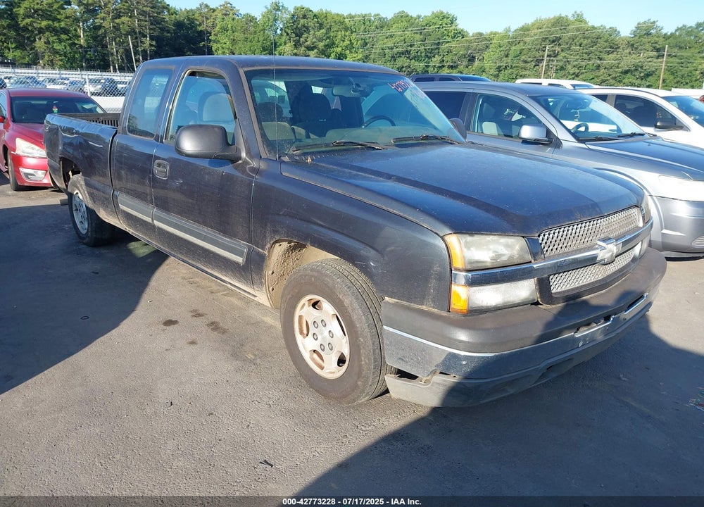 2004 CHEVROLET SILVERADO 1500 LS VIN: 2GCEC19V941416818