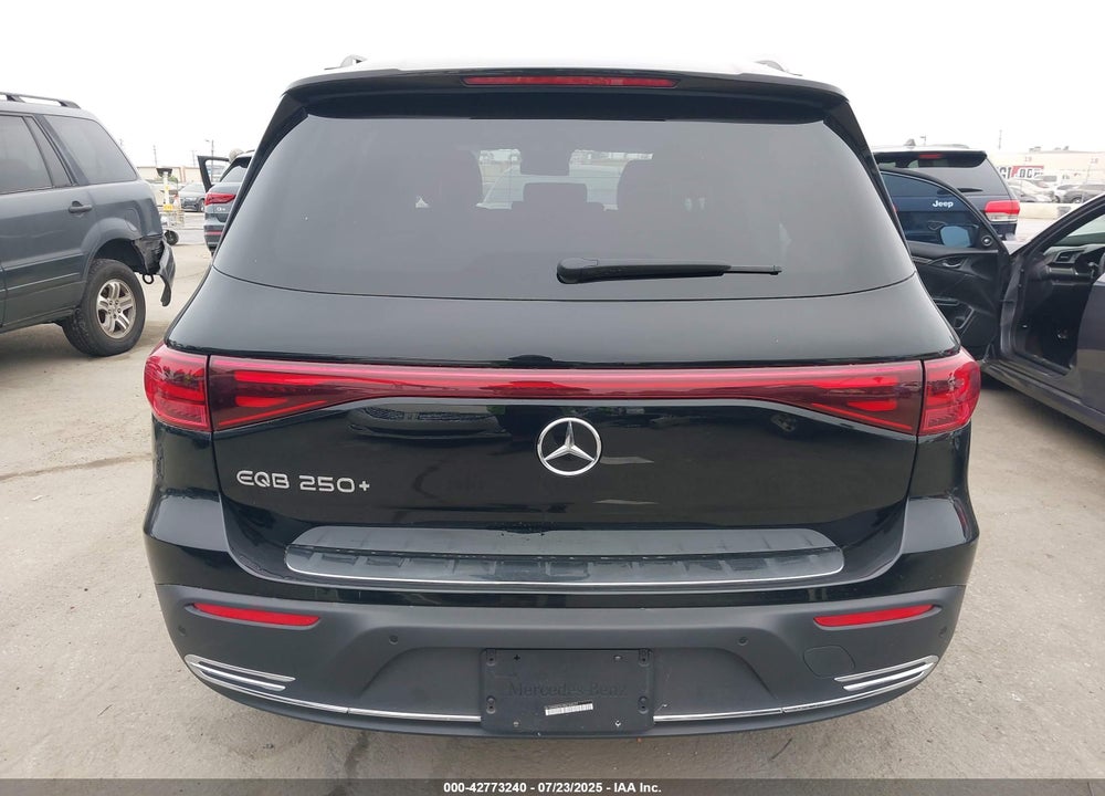 2024 MERCEDES-BENZ EQB 250 SUV VIN: W1N9M0CB1RN104577
