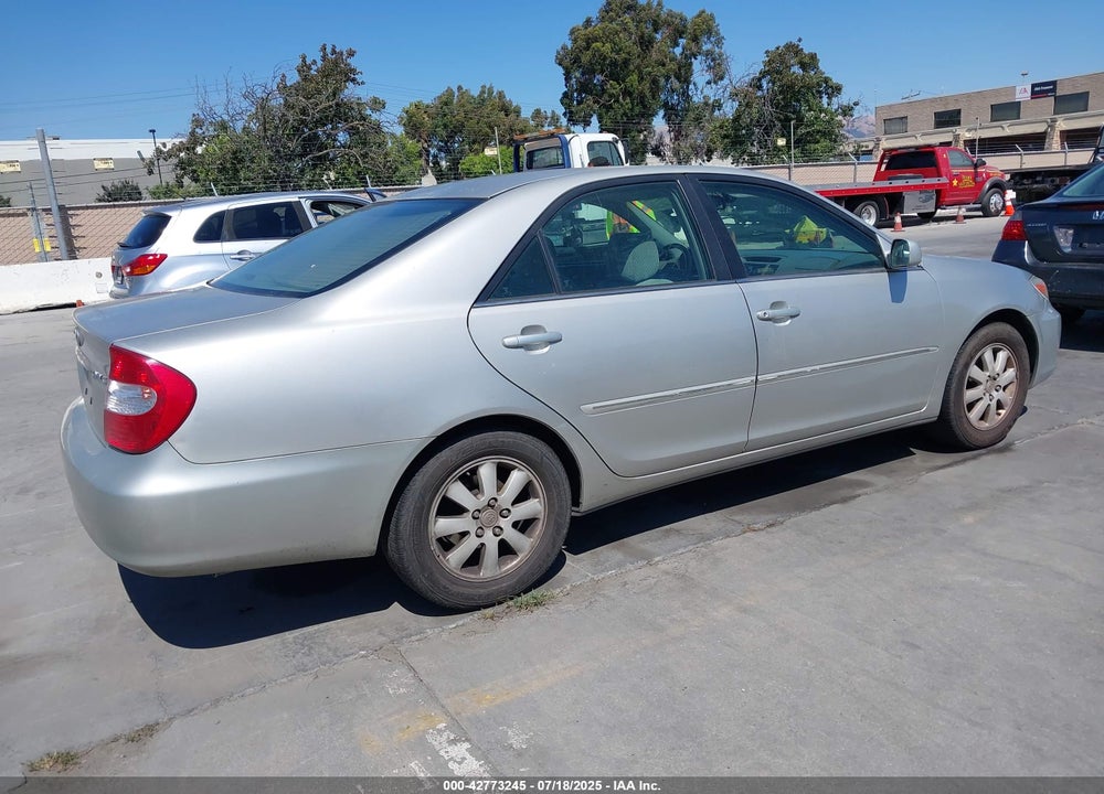 2004 TOYOTA CAMRY XLE VIN: 4T1BE30K44U823604