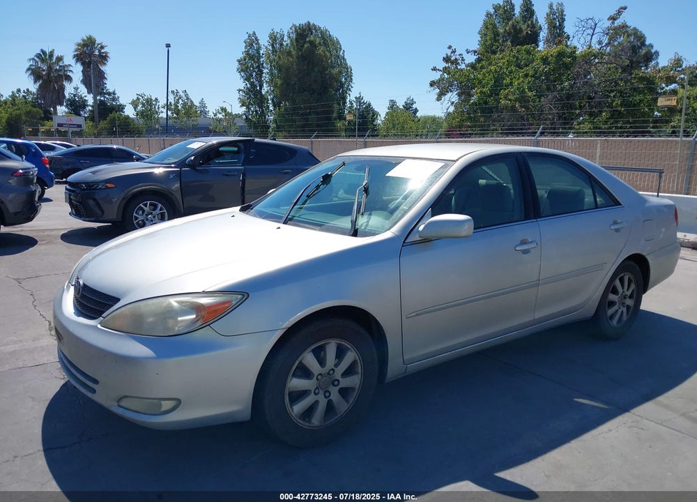 2004 TOYOTA CAMRY XLE VIN: 4T1BE30K44U823604
