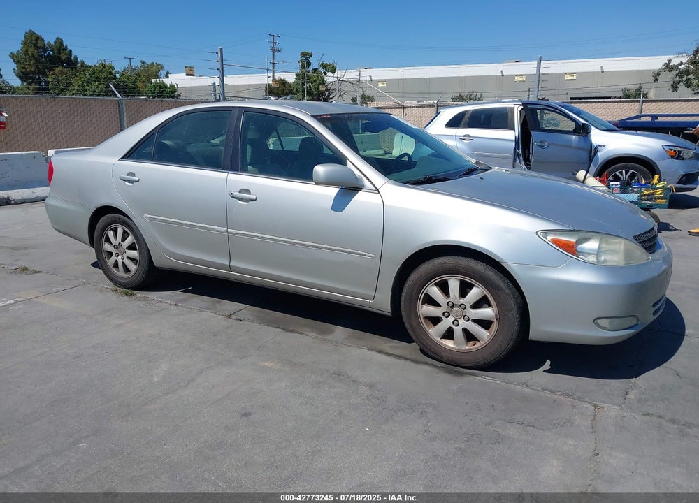 2004 TOYOTA CAMRY XLE VIN: 4T1BE30K44U823604
