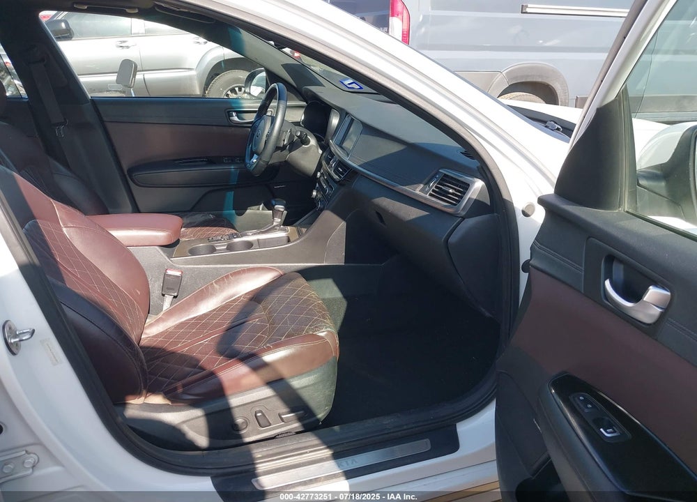 2016 KIA OPTIMA VIN: 5XXGV4L29GG029297