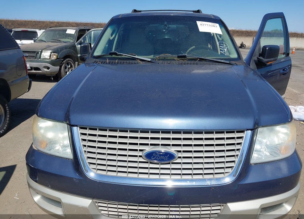 2005 FORD EXPEDITION VIN: 1FMFU18565LB02229