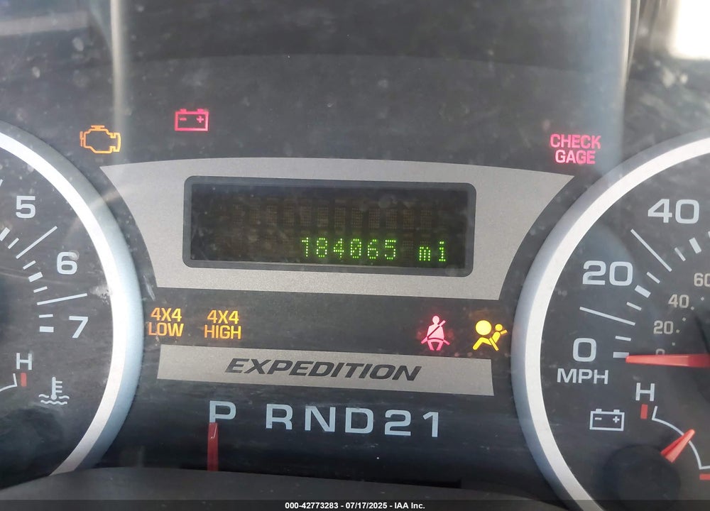 2005 FORD EXPEDITION VIN: 1FMFU18565LB02229