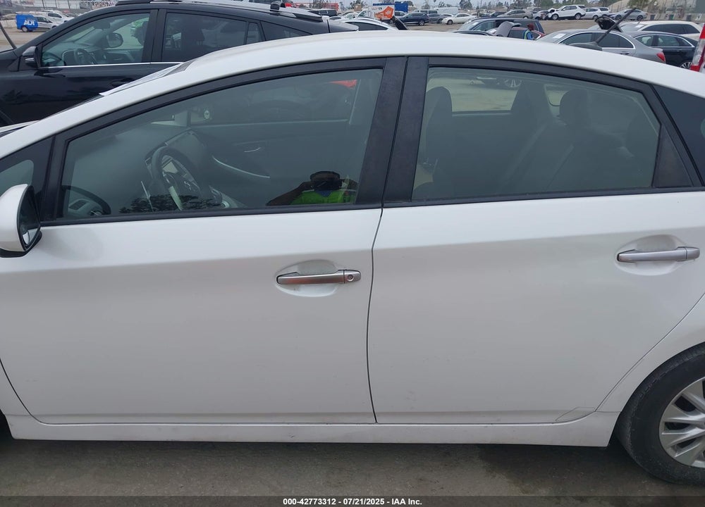 2015 TOYOTA PRIUS PLUG-IN VIN: JTDKN3DP1F3073792