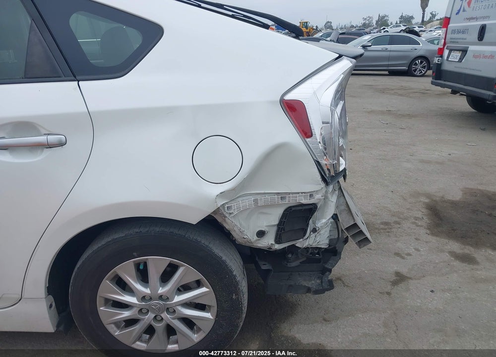 2015 TOYOTA PRIUS PLUG-IN VIN: JTDKN3DP1F3073792