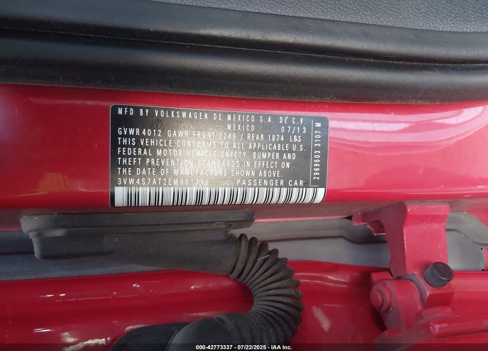 2014 VOLKSWAGEN BEETLE VIN: 3VW4S7AT2EM601716