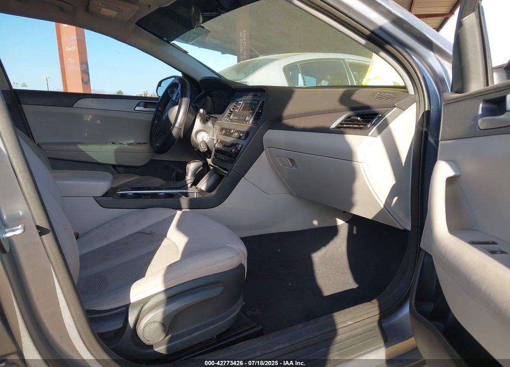 2015 HYUNDAI SONATA VIN: 5NPE24AF6FH024499
