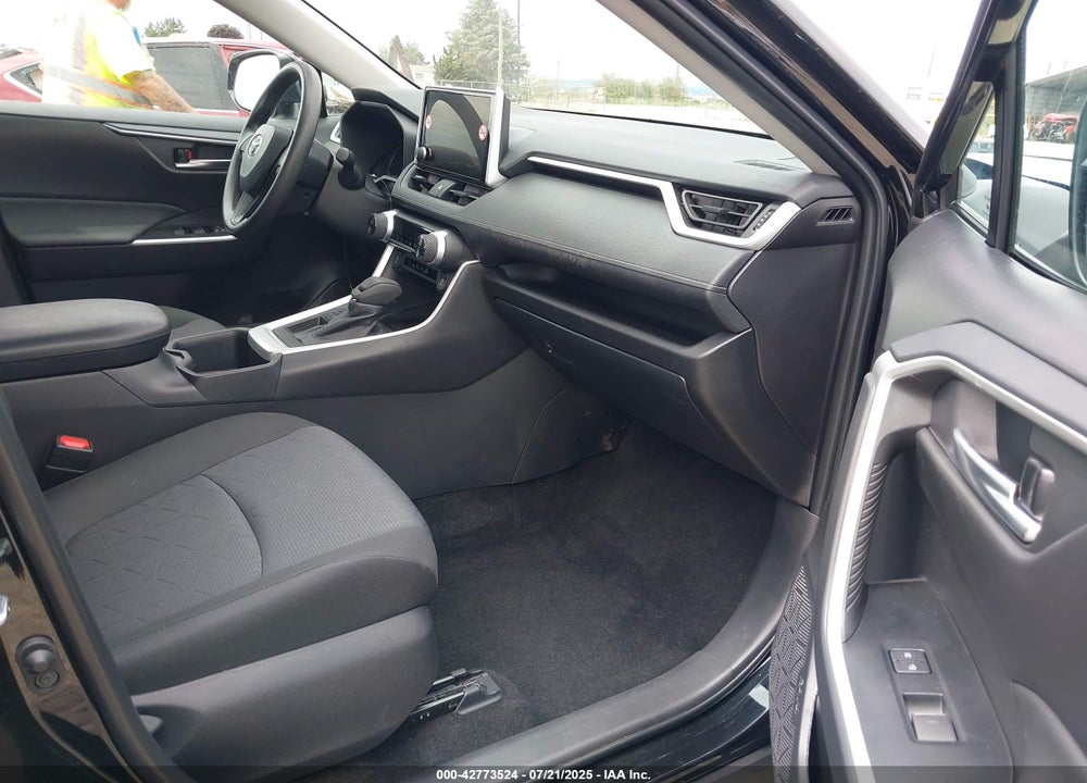 2025 TOYOTA RAV4 VIN: 2T3W1RFV5SW394057