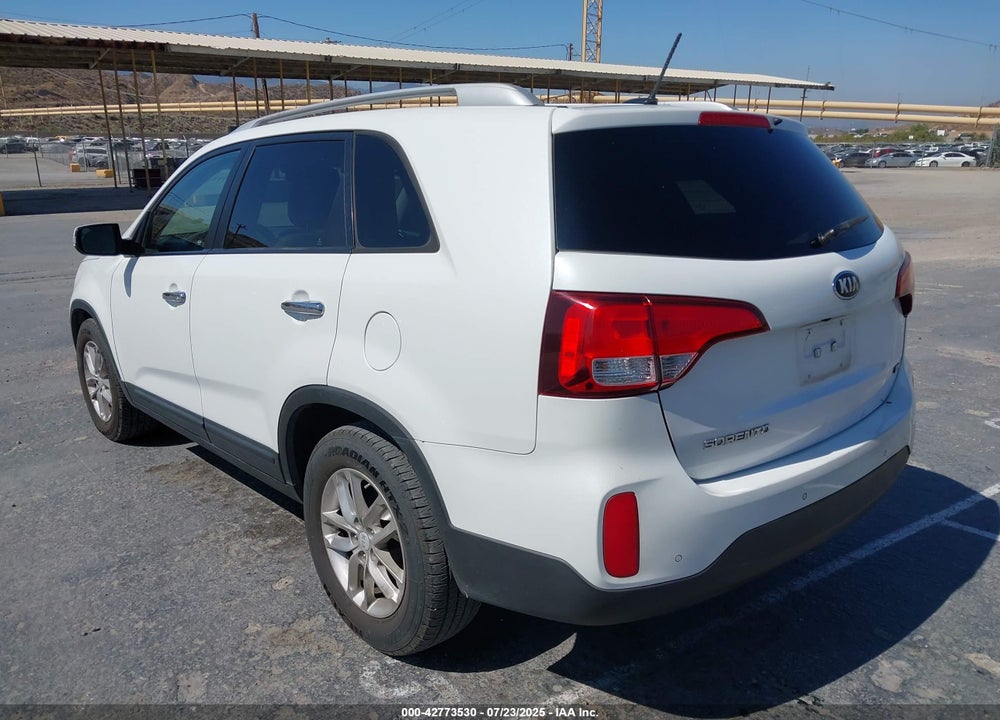 2014 KIA SORENTO VIN: 5XYKT3A67EG476283