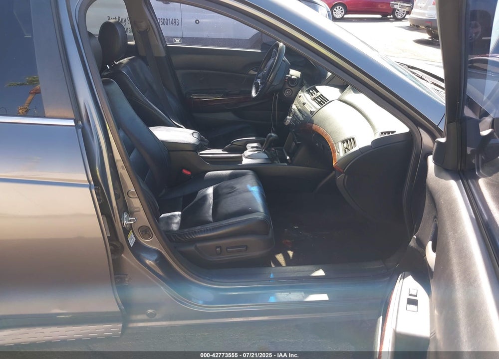 2010 HONDA ACCORD CROSSTOUR VIN: 5J6TF2H51AL013437