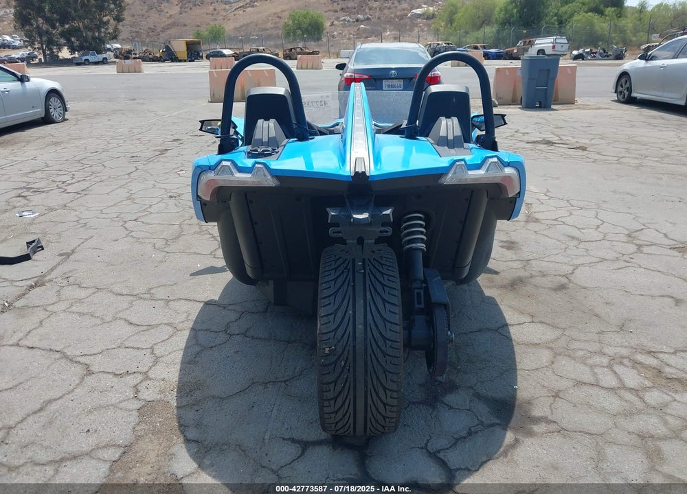2022 POLARIS SLINGSHOT SL VIN: 57XAAPHD4N8151070