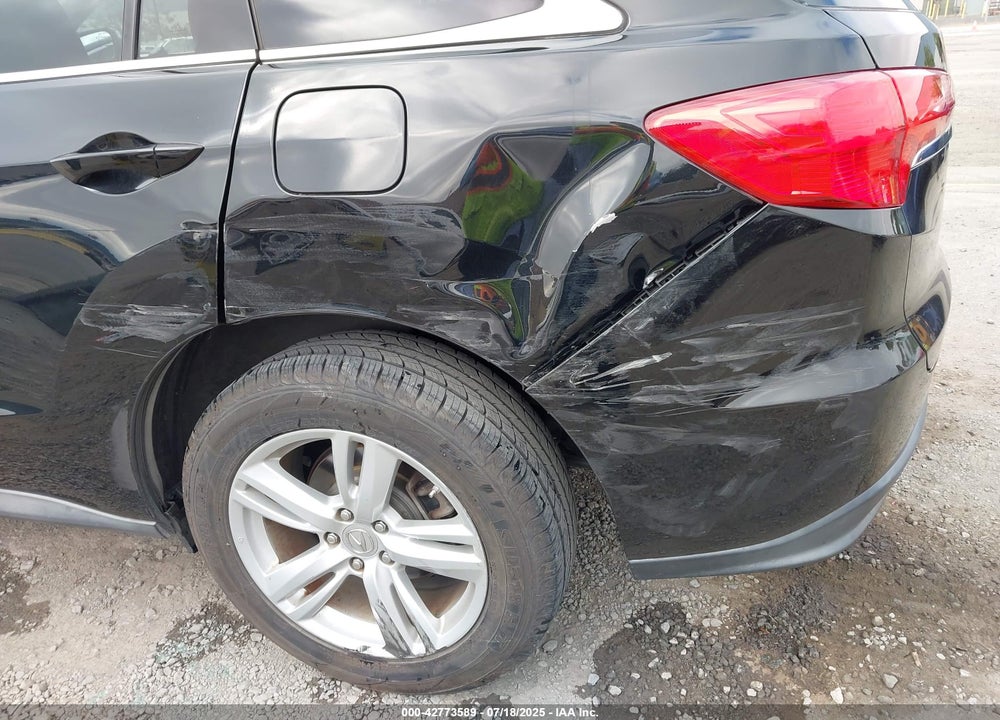 2014 ACURA RDX VIN: 5J8TB3H51EL008933