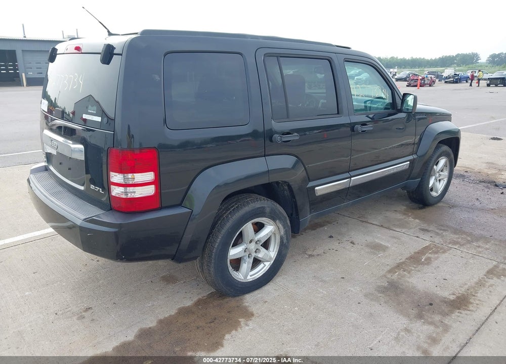 2008 JEEP LIBERTY VIN: 1J8GN58K78W230655