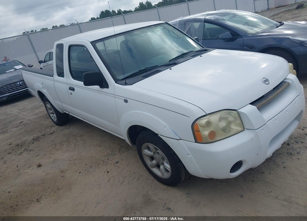 2003 NISSAN FRONTIER XE VIN: 1N6DD26T83C469985