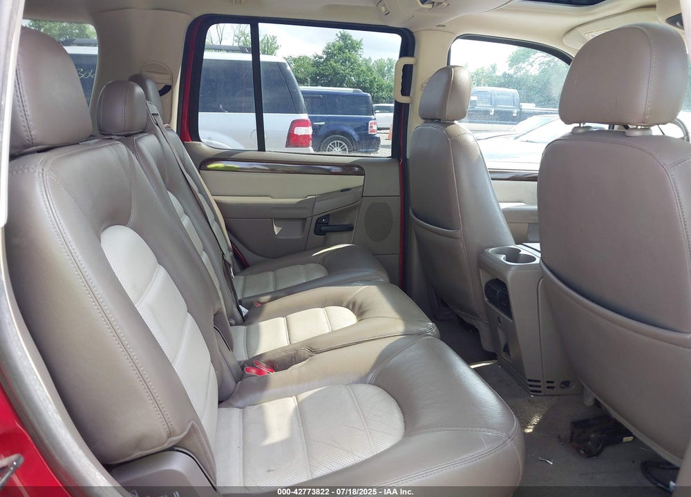 2005 FORD EXPLORER EDDIE BAUER VIN: 1FMDU74W25UB35392