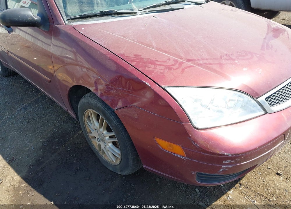 2007 FORD FOCUS VIN: 1FAFP34N27W237695