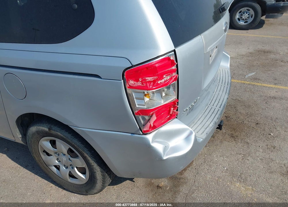 2008 KIA SEDONA VIN: KNDMB133486248364